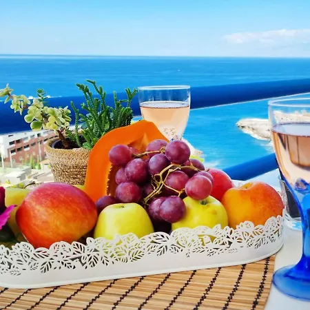 Paradise View *
